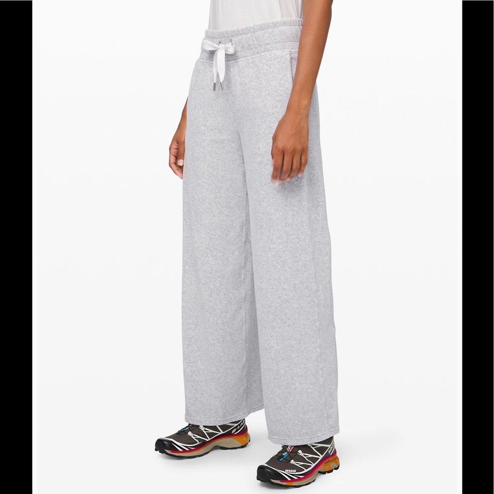 NWT Lululemon Morning Restore Pant